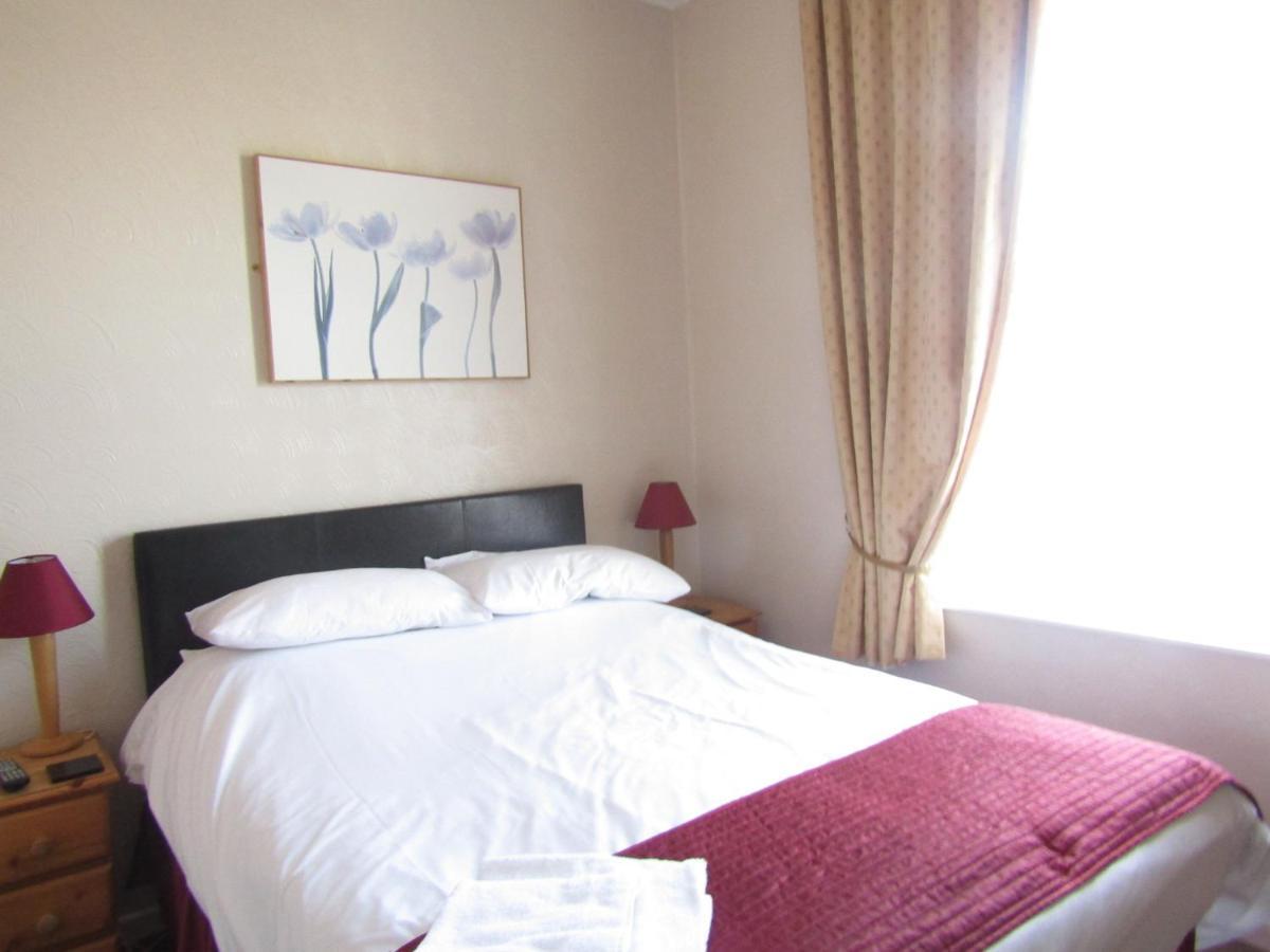 Silverstone House Great Yarmouth Room photo